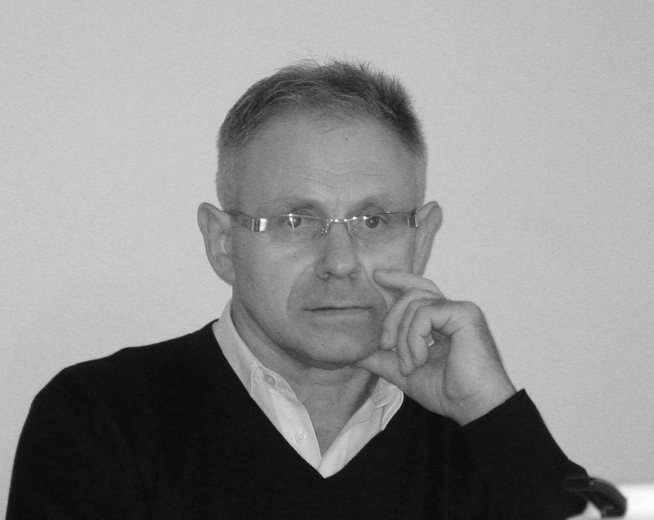 Dyrektor Roman Świerżewski